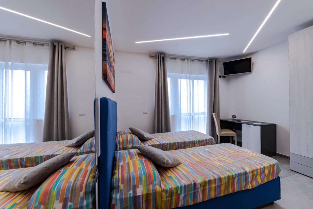 Bnb Aria Di Mare Санта-Маринелла Экстерьер фото