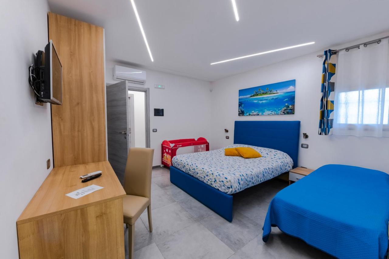 Bnb Aria Di Mare Санта-Маринелла Экстерьер фото