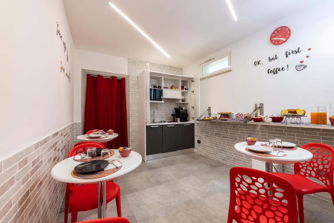 Bnb Aria Di Mare Санта-Маринелла Экстерьер фото
